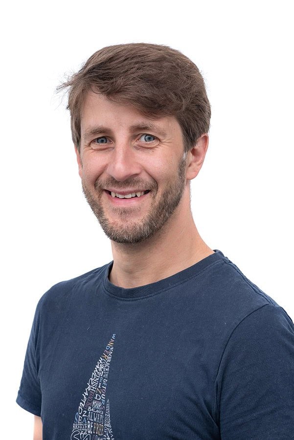 Professional Cambridge corporate headshots and corporate branding in the UK.